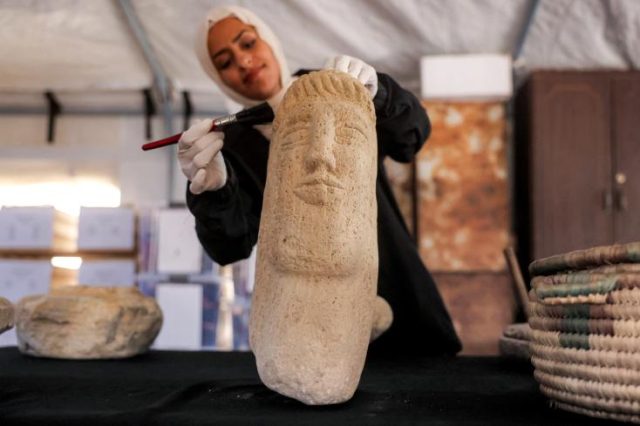 Ghaza - Des bénévoles tentent de sauver le patrimoine culturel