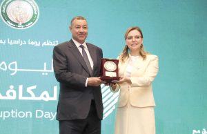 LUTTE CONTRE LA CORRUPTION : Sayoud reçoit la distinction «Nazaha»