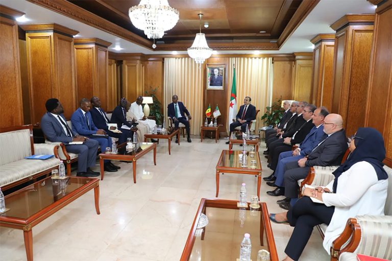 DÉVELOPPEMENT DU SECTEUR DU PÉTROLE ET DU GAZ : Le Sénégal compte sur l’Algérie