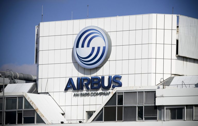 Pour renforcer sa stratégie européenne : Airbus envisage de vendre sa branche spatiale américaine