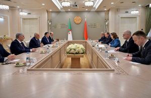 COOPERATION BILATERALE : Alger et Minsk travaillent sur 43 initiatives