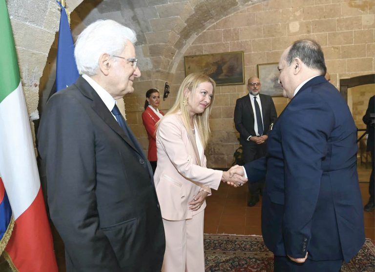 OUVERTURE DES 20e JEUX MÉDITÉRRANÉENS : Ghrieb représente le Président à Tarente