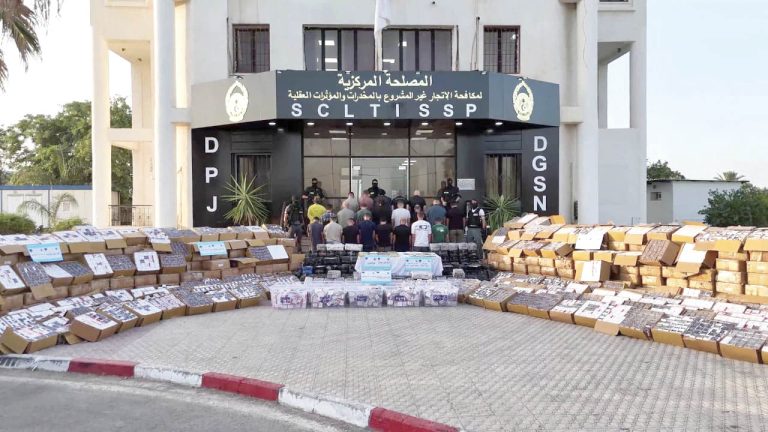 FOMENTÉ PAR UN NARCO-ÉTAT VOISIN ET UN MICRO-ÉTAT DU GOLFE ET LEURS ALLIÉS : L’Algérie déjoue un plan diabolique