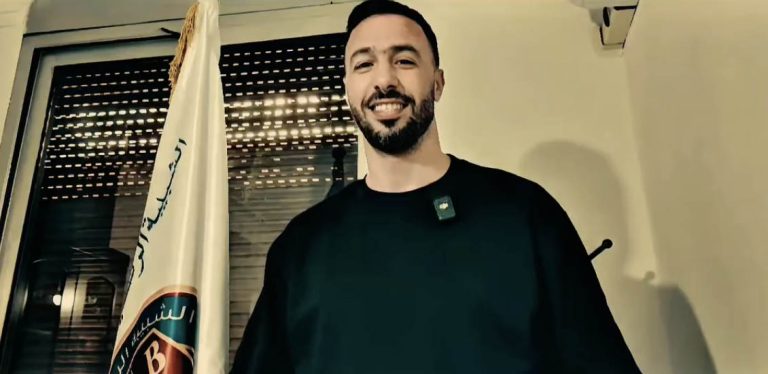 JS El Biar : Karim Aribi et Toufik Moussaoui, renforcent les rangs du promu