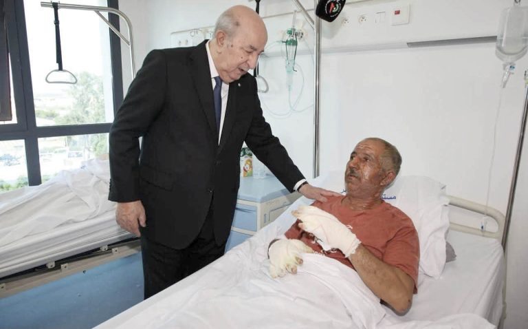 IL S’EST ENQUIS, HIER, À L&rsquo;HOPITAL DE ZERALDA, DE L’ÉTAT DE SANTÉ DES BLESSÉS DES INCENDIES : Le geste réconfortant du Président