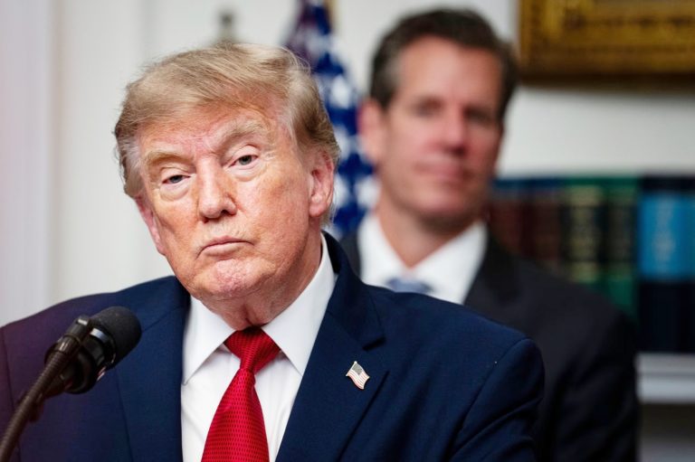 Des médias américains sur la politique extérieure de Trump : « La guerre contre l&rsquo;Iran éclipse la puissance pétrolière des États-Unis »