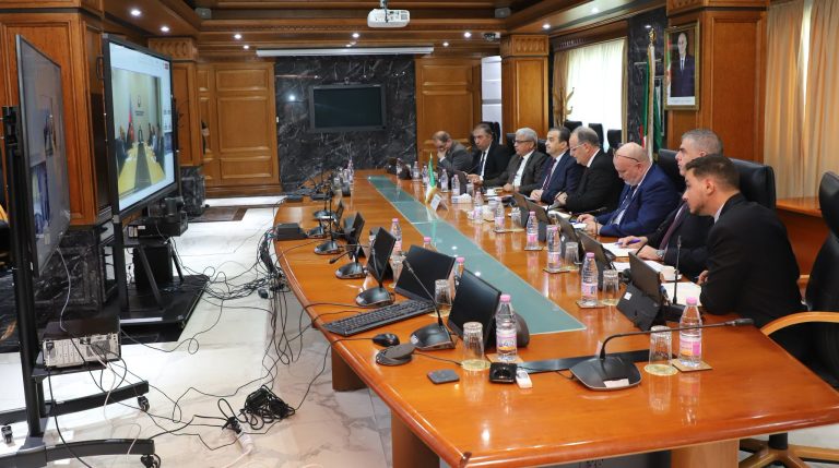 ALGÉRIE – AZERBAÏDJAN : Vers un renforcement de la coopération dans les hydrocarbures