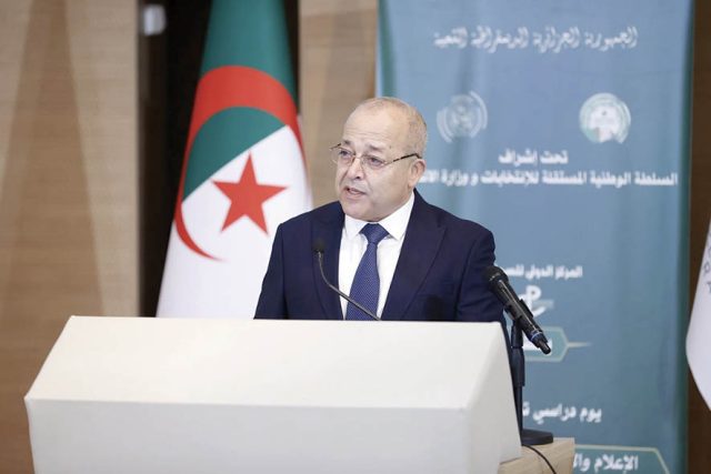 BOUSLIMANI EXHORTE LES MÉDIAS - « Contrecarrer la cyberguerre qui vise l’unité nationale est un devoir »