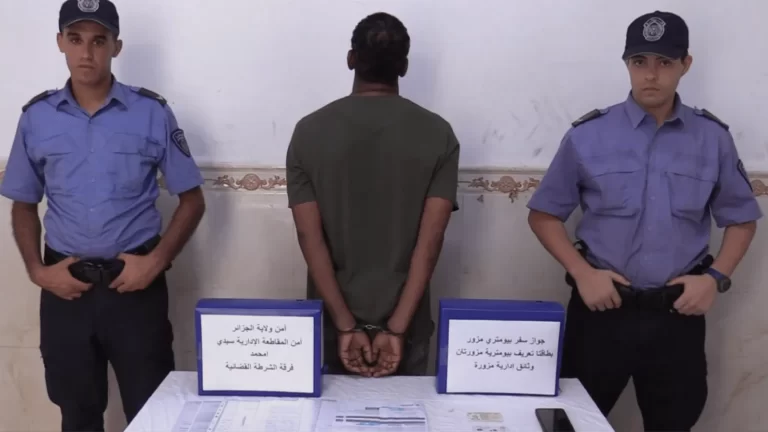 Arrestation d&rsquo;un étranger en possession de faux documents officiels