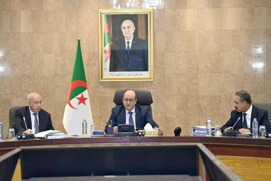 AVANT – PROJET DE LOI DE FINANCES 2027 : Le Gouvernement examine la première mouture