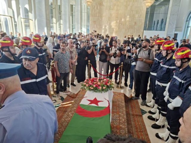 Ultimes hommages à Sid Ahmed Agoumi