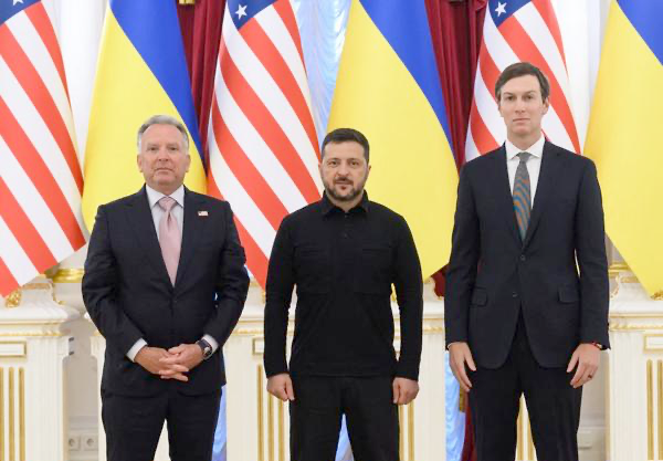négociations entre Moscou, Washington et Kiev