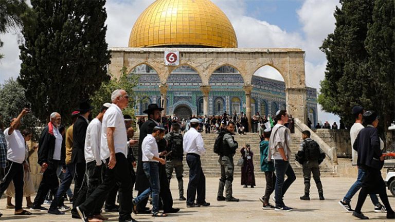 ATTAQUES CONTRE LA MOSQUÉE AL-AQSA : Le Makhzen confirme sa servilité à l’entité sioniste