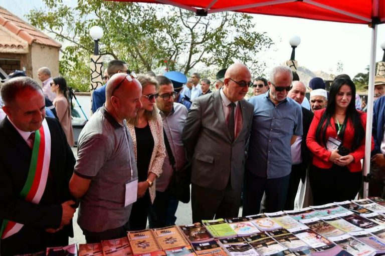 5e Salon du livre amazigh : Ouacifs célèbre la littérature et le patrimoine