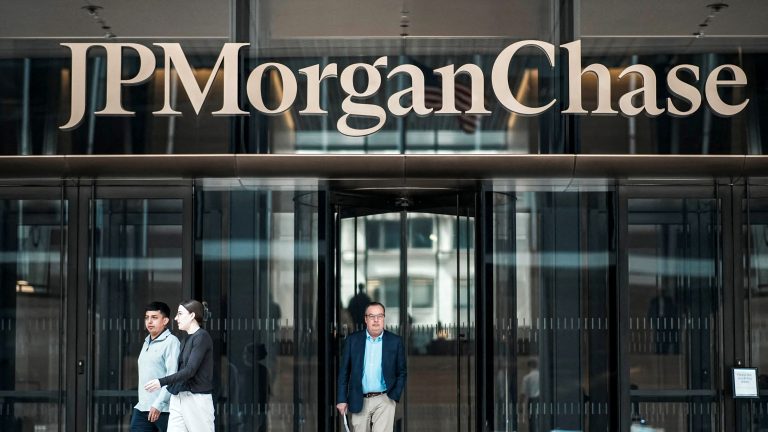 Un rare résultat inférieur aux attentes : Quatre des plus grandes banques américaines affichent des résultats mitigés